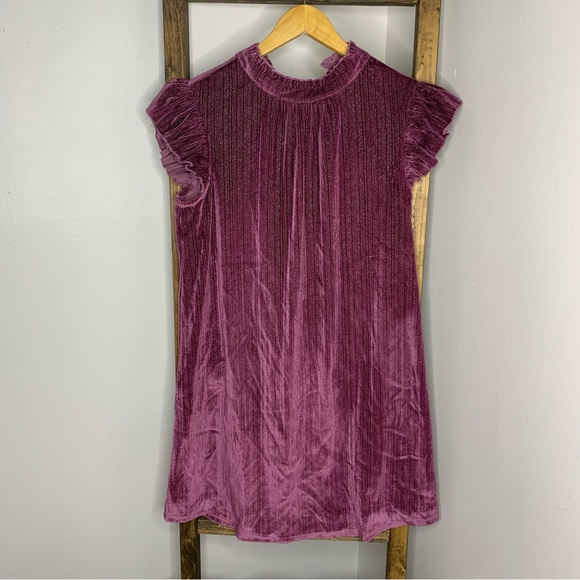 Voy Dresses & Skirts - VOY Velvet Ruffle Sleeve Metallic Shimmer Dress Size S